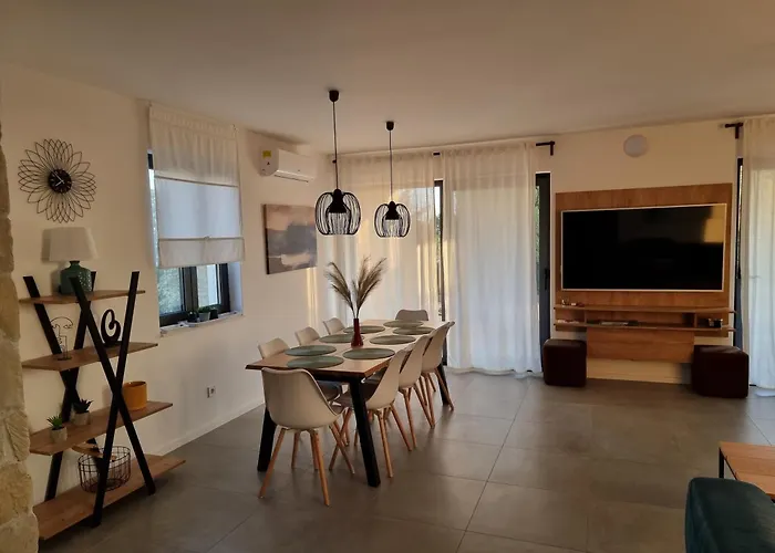 فيلة Luxury With A Swimming Pool Petrcane, Zadar - 22839 *