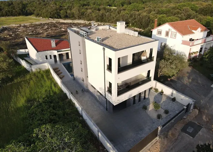 Luxury With A Swimming Pool Petrcane, Zadar - 22839 *